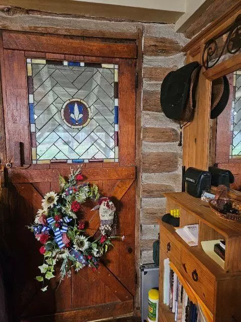 Mountain Grove, MO 65711,1063 Mulberry DR