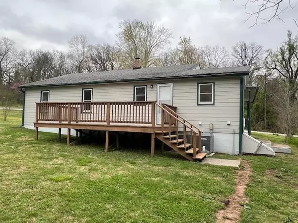 West Plains, MO 65775,605 Renfrow