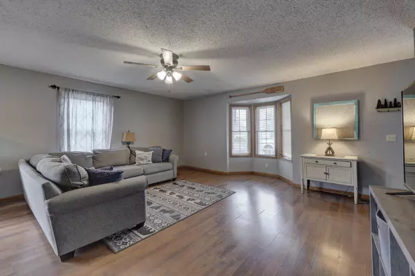 Miller, MO 65707,702 E Faucett ST