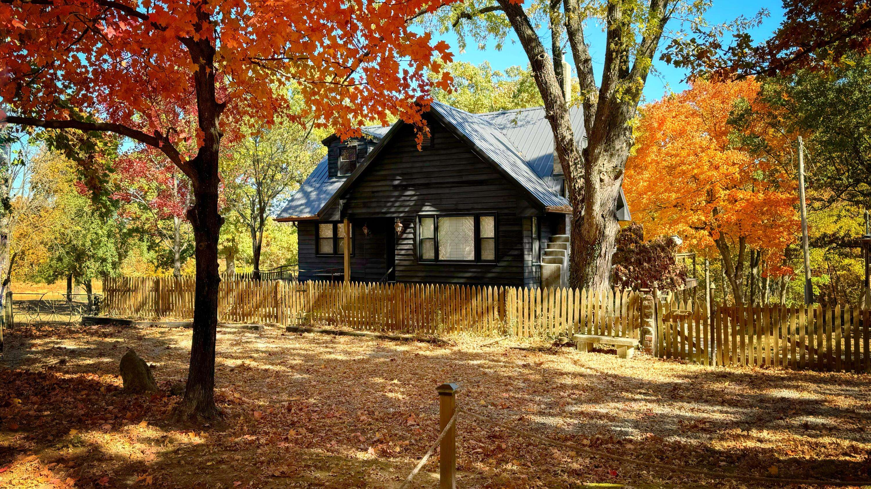 3 Hawk Nest TRL, Long Lane, MO 65590