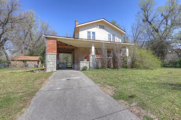 159 Jacob DR, Carthage, MO 64836