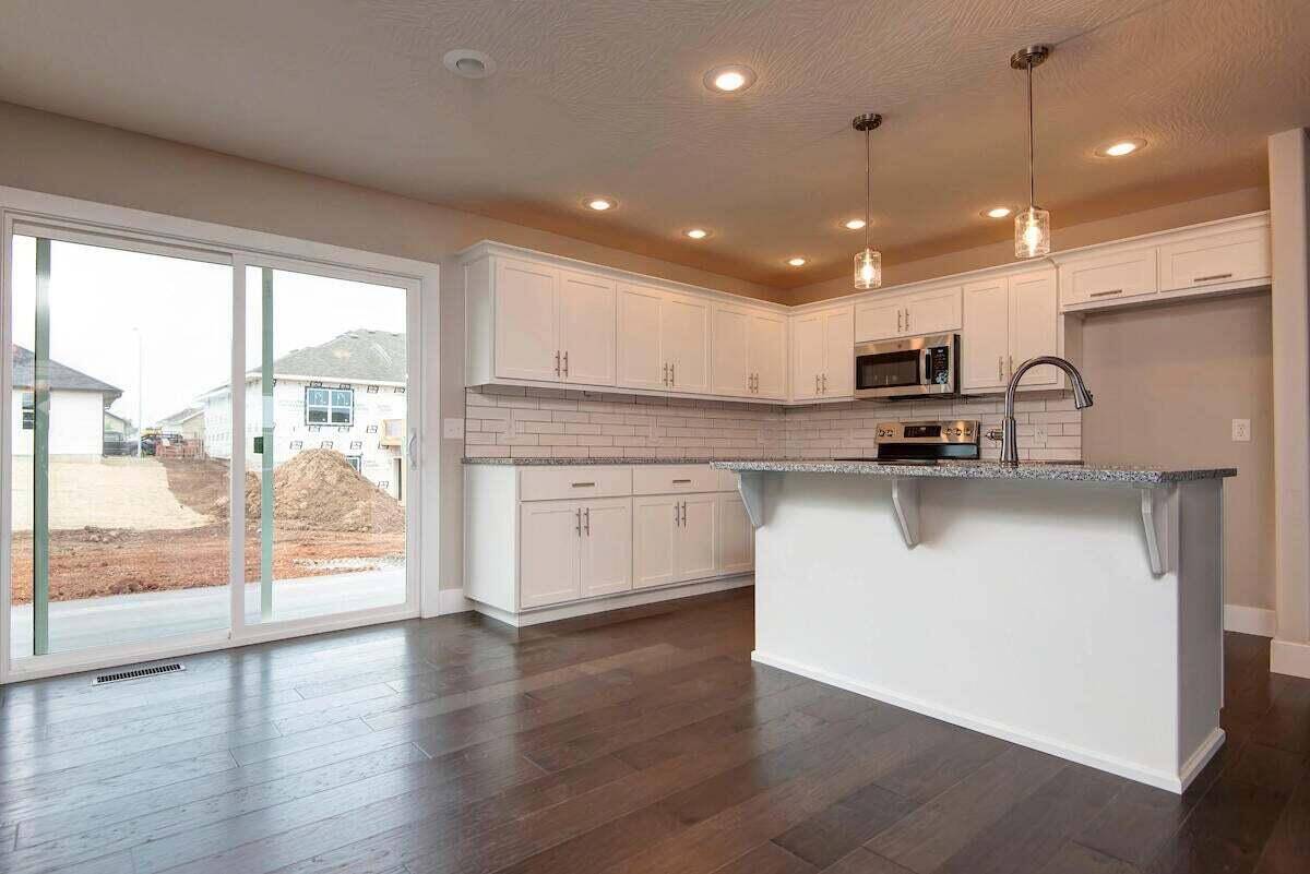 Nixa, MO 65714,860 S Parkside CIR #Lot 129