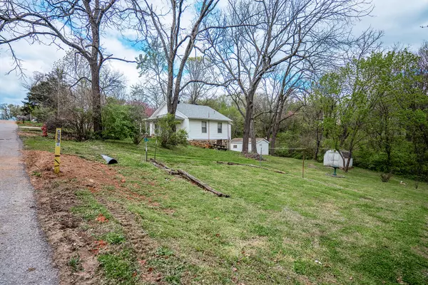 West Plains, MO 65775,742 Olive ST