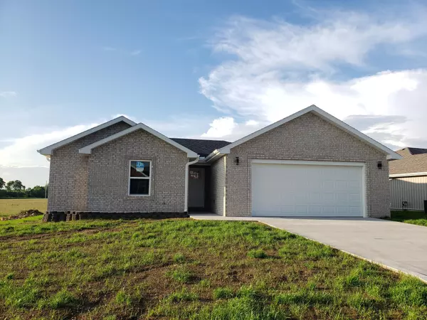 225 Kori CT, Mt Vernon, MO 65712