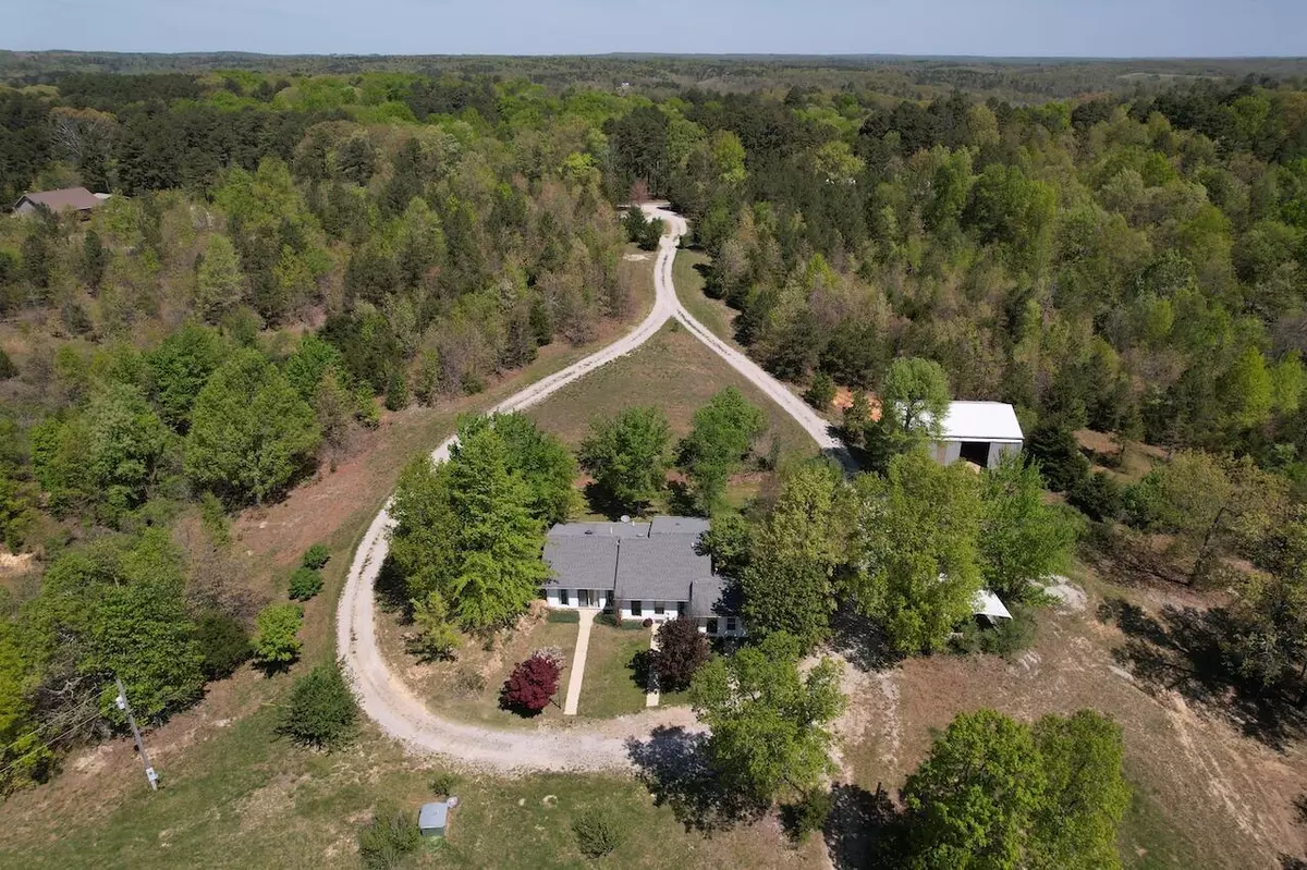 Willow Springs, MO 65793,716 State Route 137