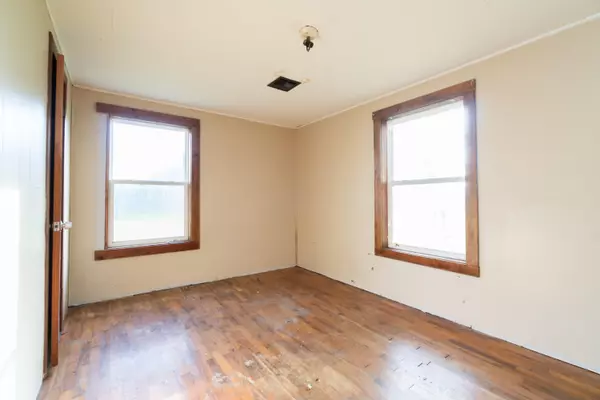 Washburn, MO 65772,409 2nd ST