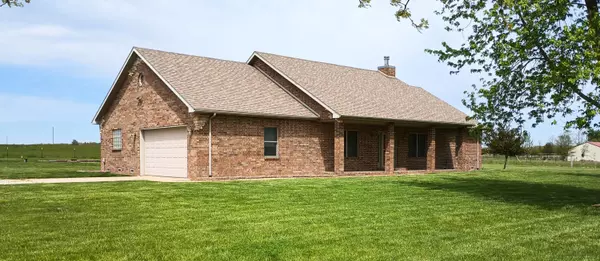 Strafford, MO 65757,6005 E Farm Road 94