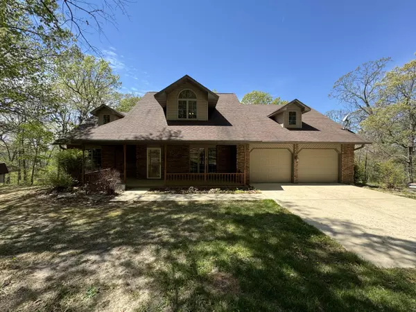 444 Old Oak Hill Road, Niangua, MO 65713