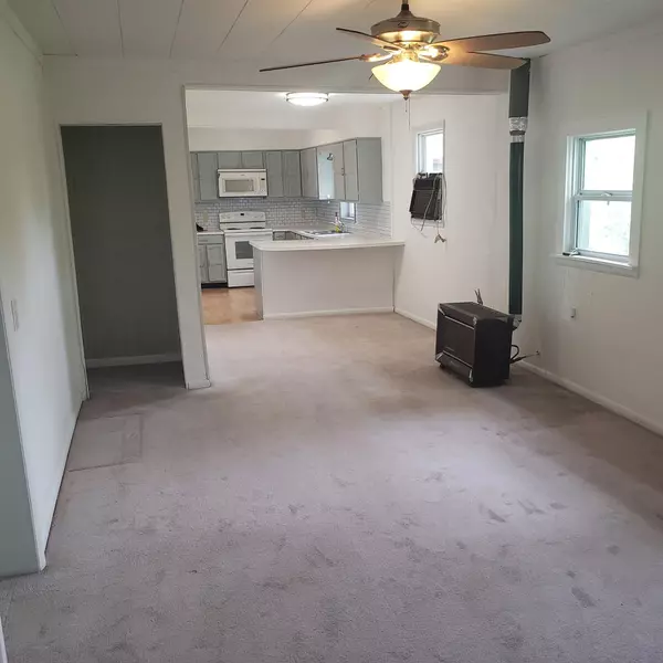 Shell Knob, MO 65747,28076 Kings River Road