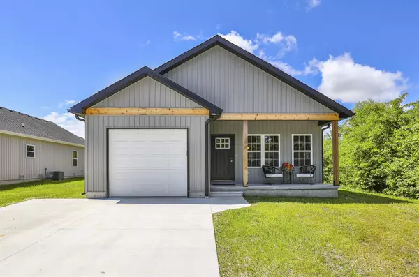 298 W Abbi LN,  Bolivar,  MO 65613