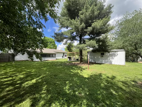 Willow Springs, MO 65793,610 Scott ST