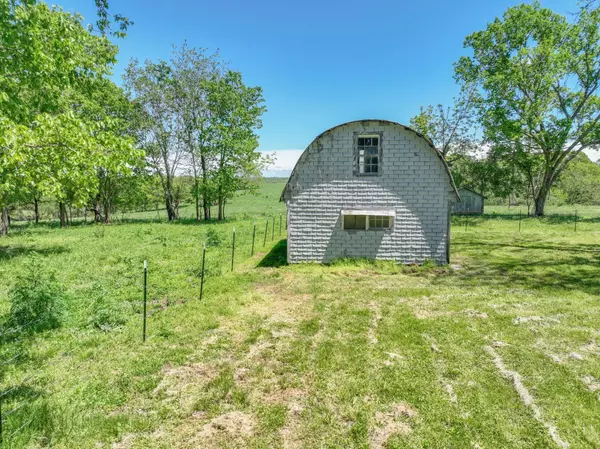 Crane, MO 65633,1004 Terrapin Springs Road