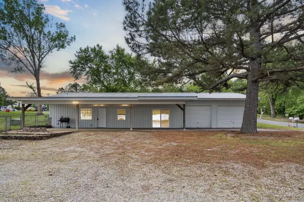 Shell Knob, MO 65747,21946 Lindsey LN