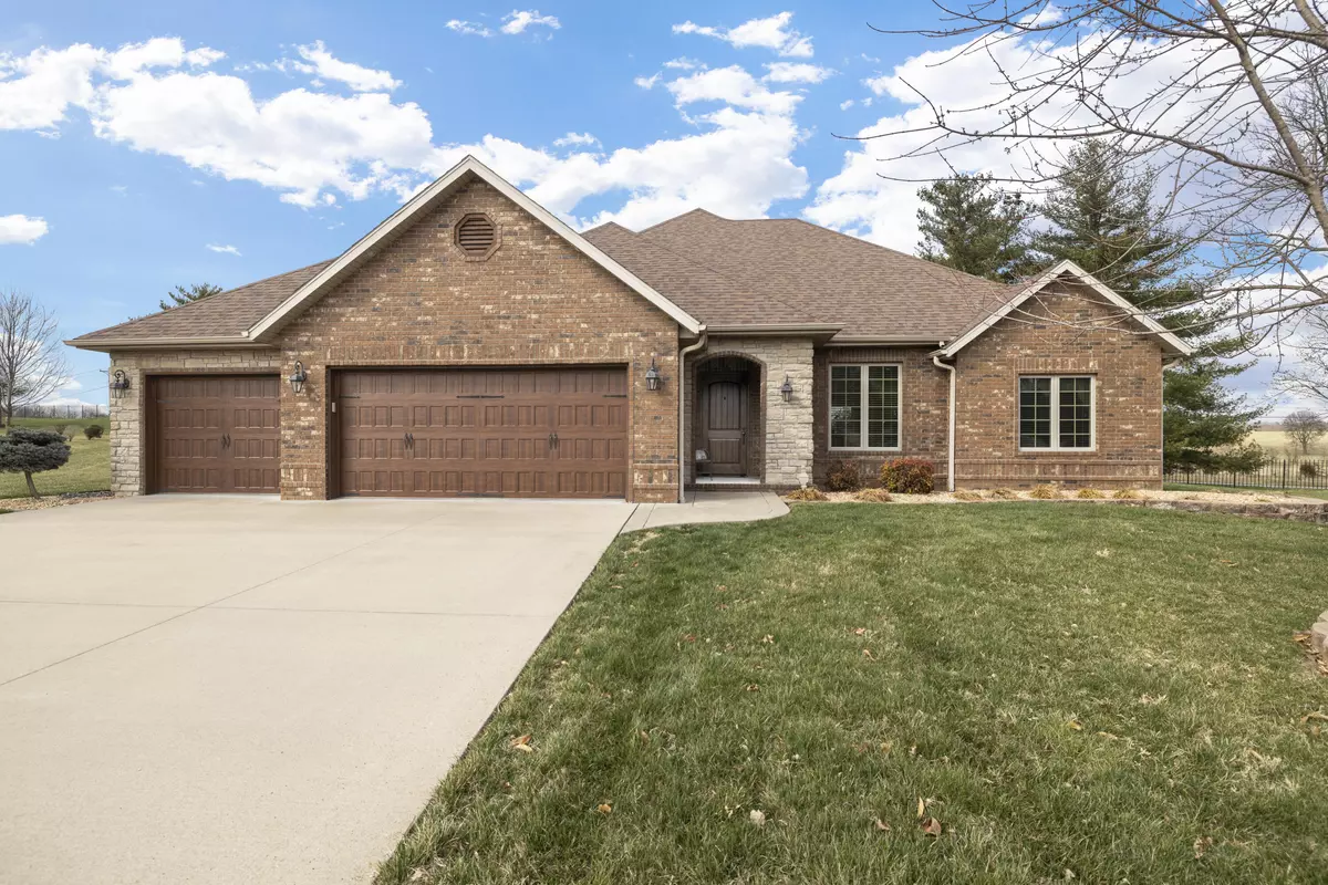 Nixa, MO 65714,2407 Walnut Grove CIR