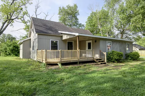 Nixa, MO 65714,201 S Water ST