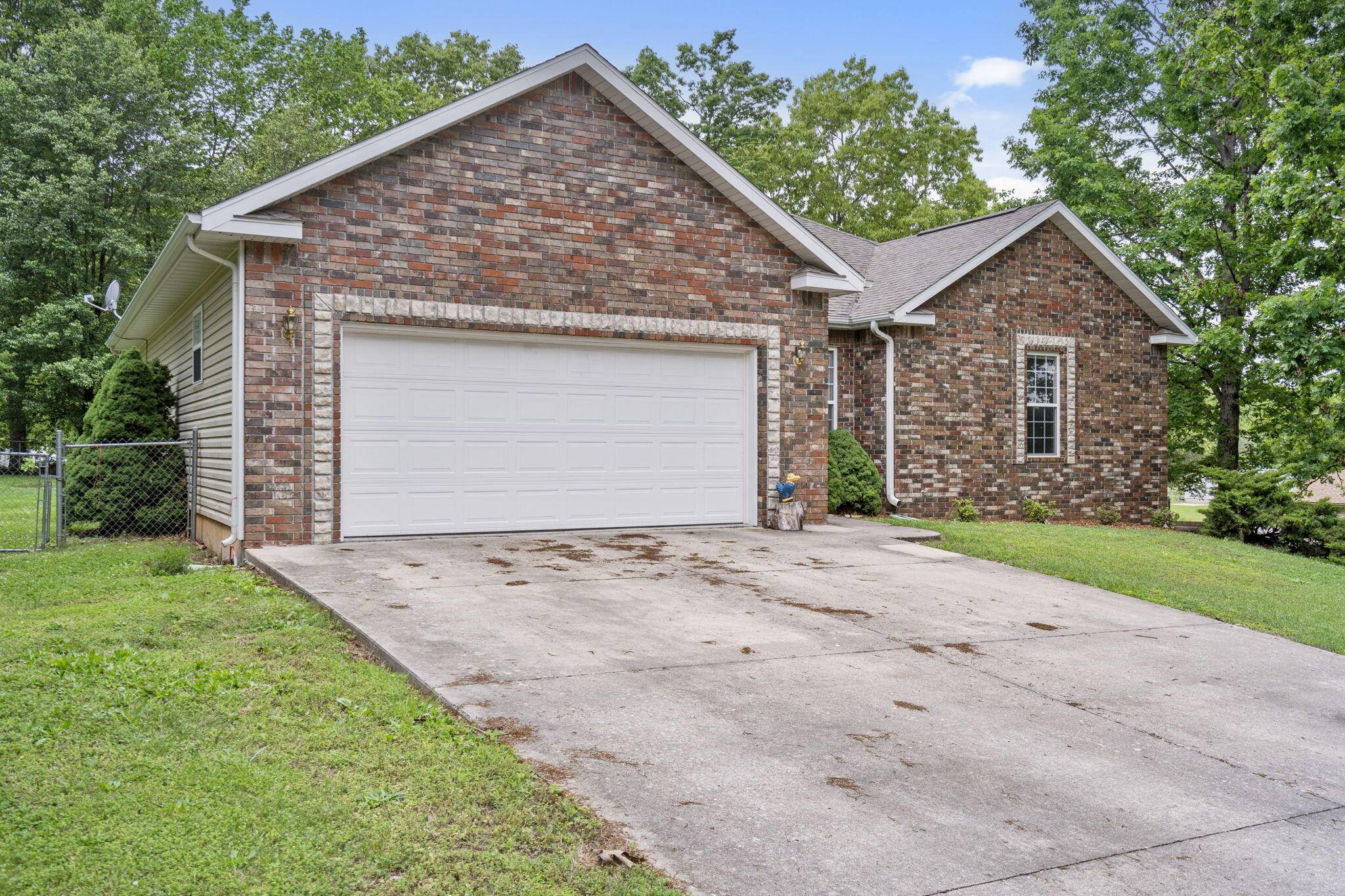 West Plains, MO 65775,2251 Jackie Drive