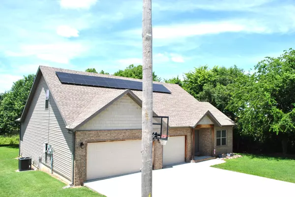 Fair Grove, MO 65648,365 N Vance