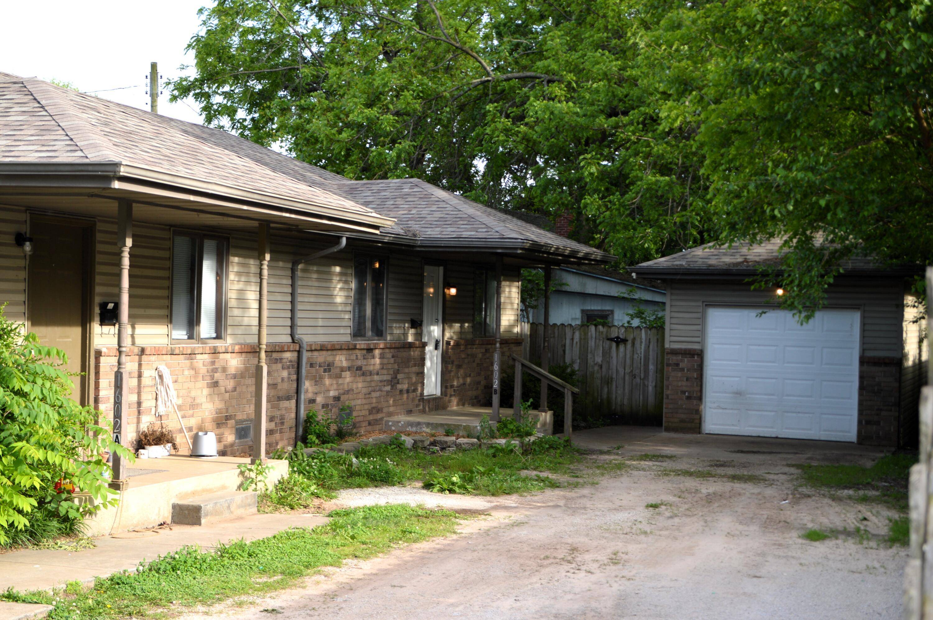 Springfield, MO 65802,1602 W Lynn ST