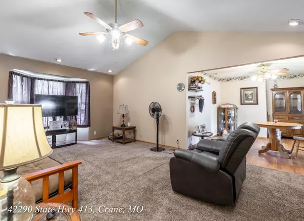 Crane, MO 65633,42290 State Highway 413