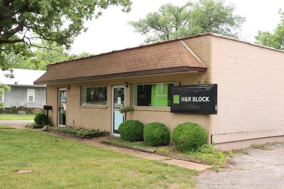 313 E State ST, Mountain Grove, MO 65711