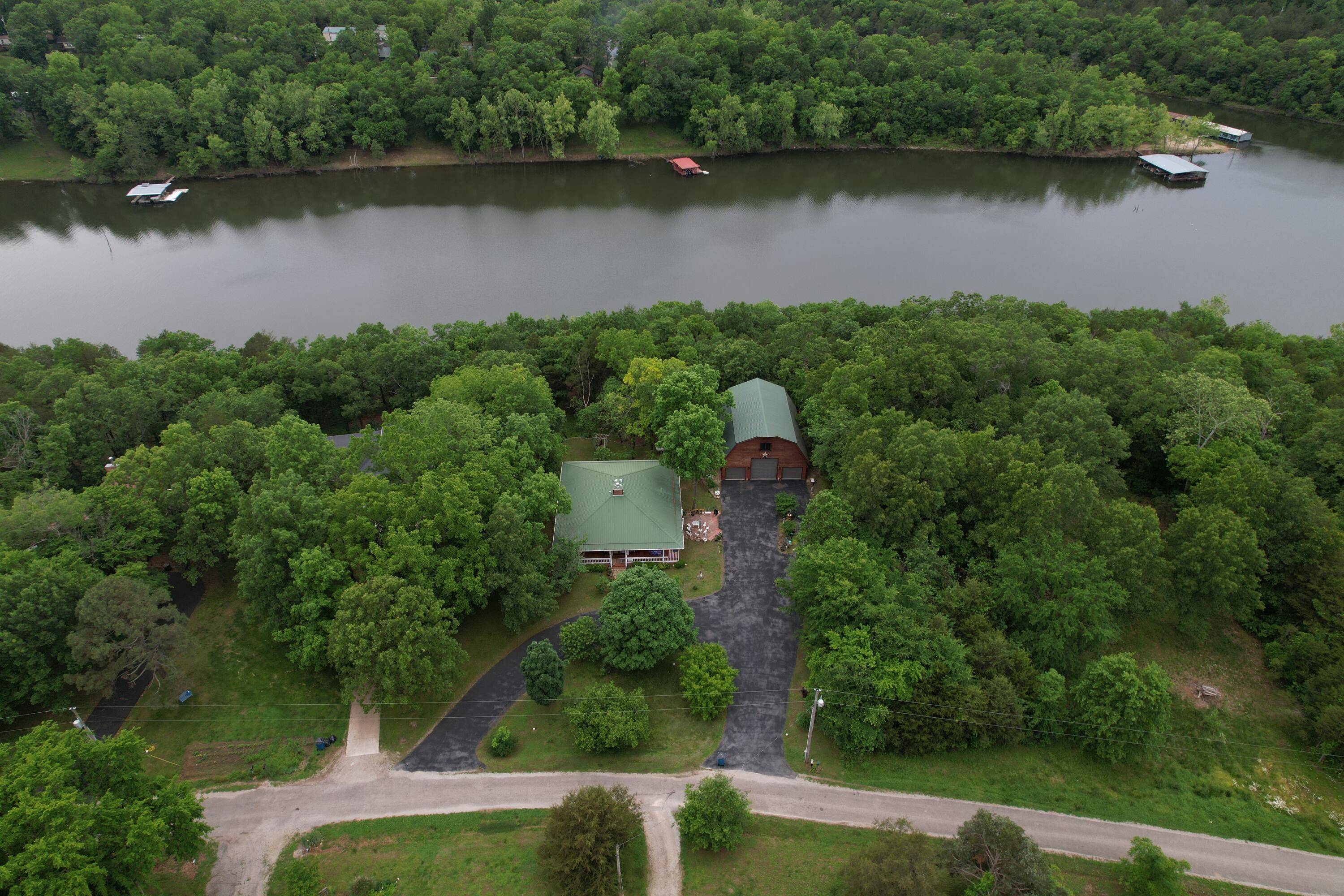 Golden, MO 65658,28048 Fr 1225