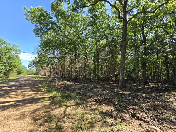 Pittsburg, MO 65724,Lot 7 Block 12 Tall Oaks