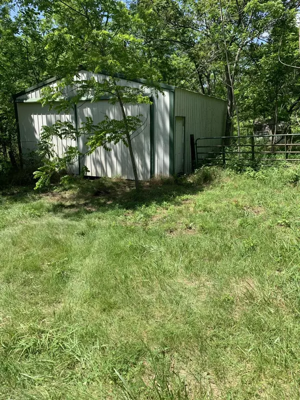 Mansfield, MO 65704,1677 Glad Hill Road