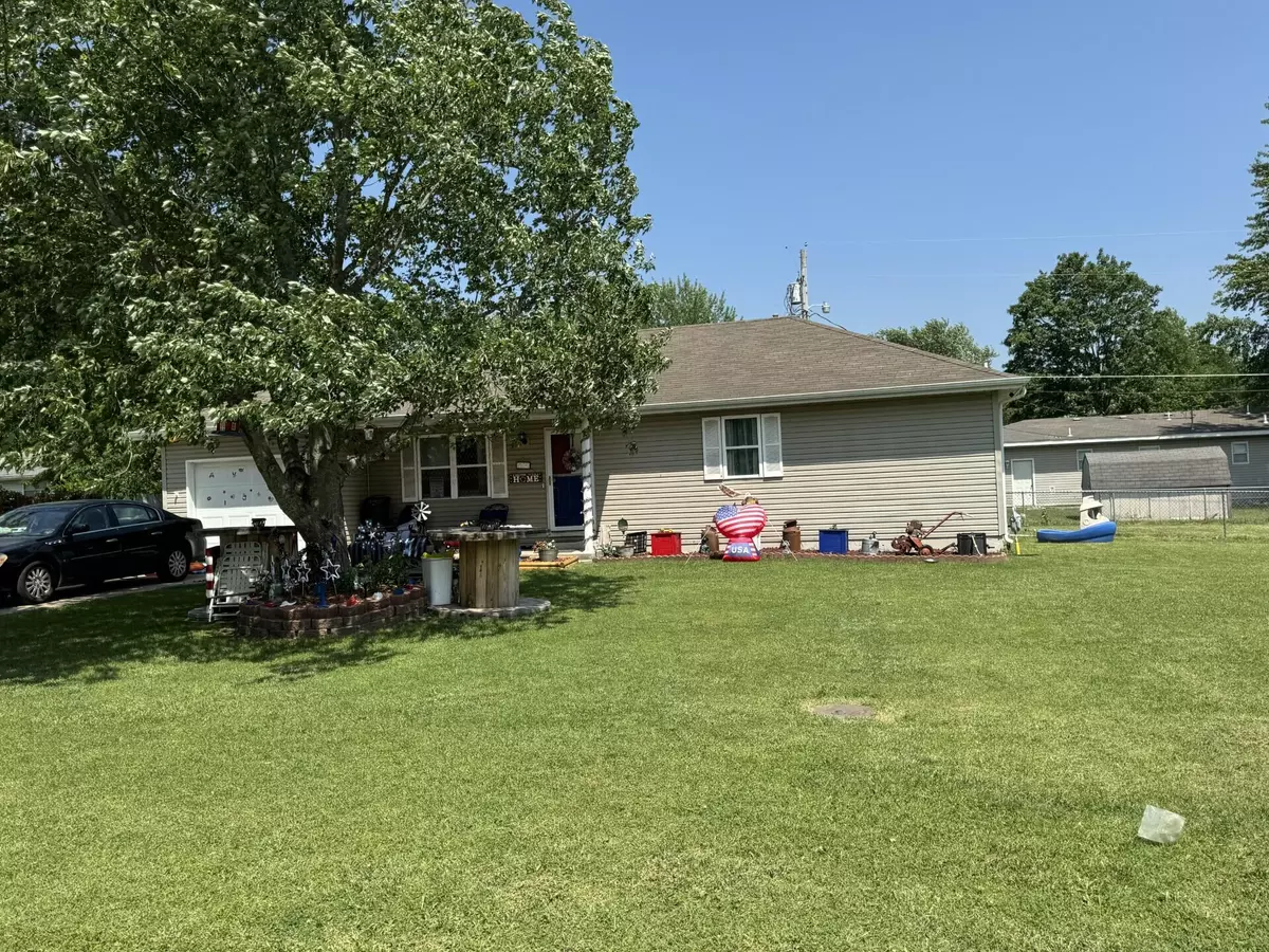 Marshfield, MO 65706,738 Willow ST