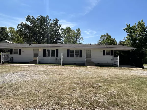 Ava, MO 65608,706 Ash Street