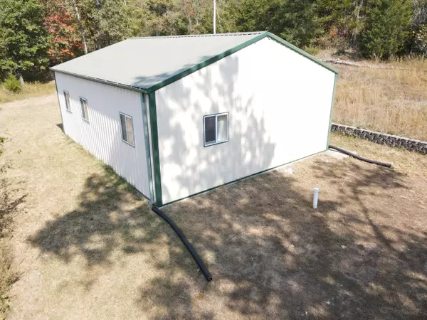 Cape Fair, MO 65624,549 Fossil Cove RD