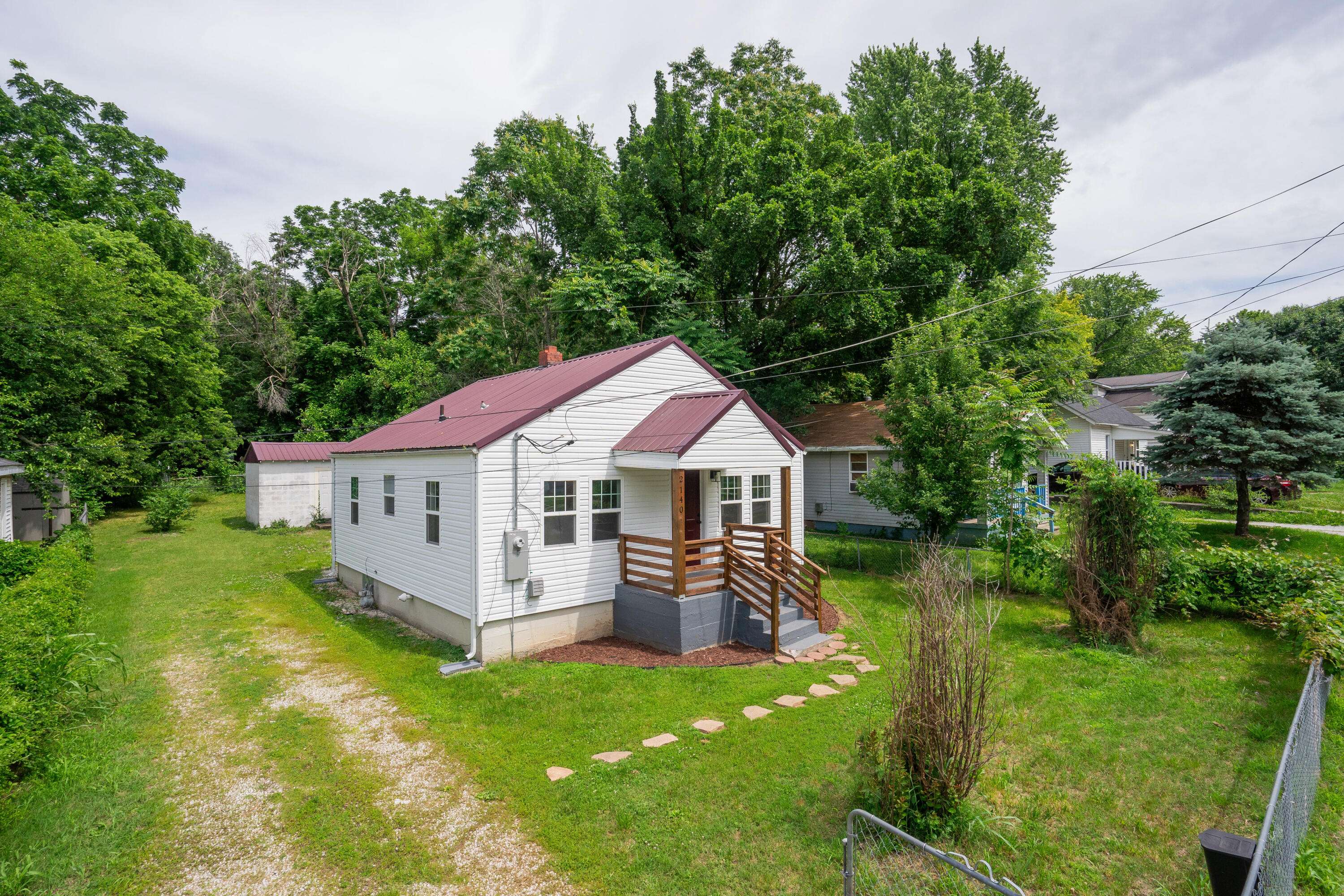 Springfield, MO 65803,2140 N Elizabeth AVE