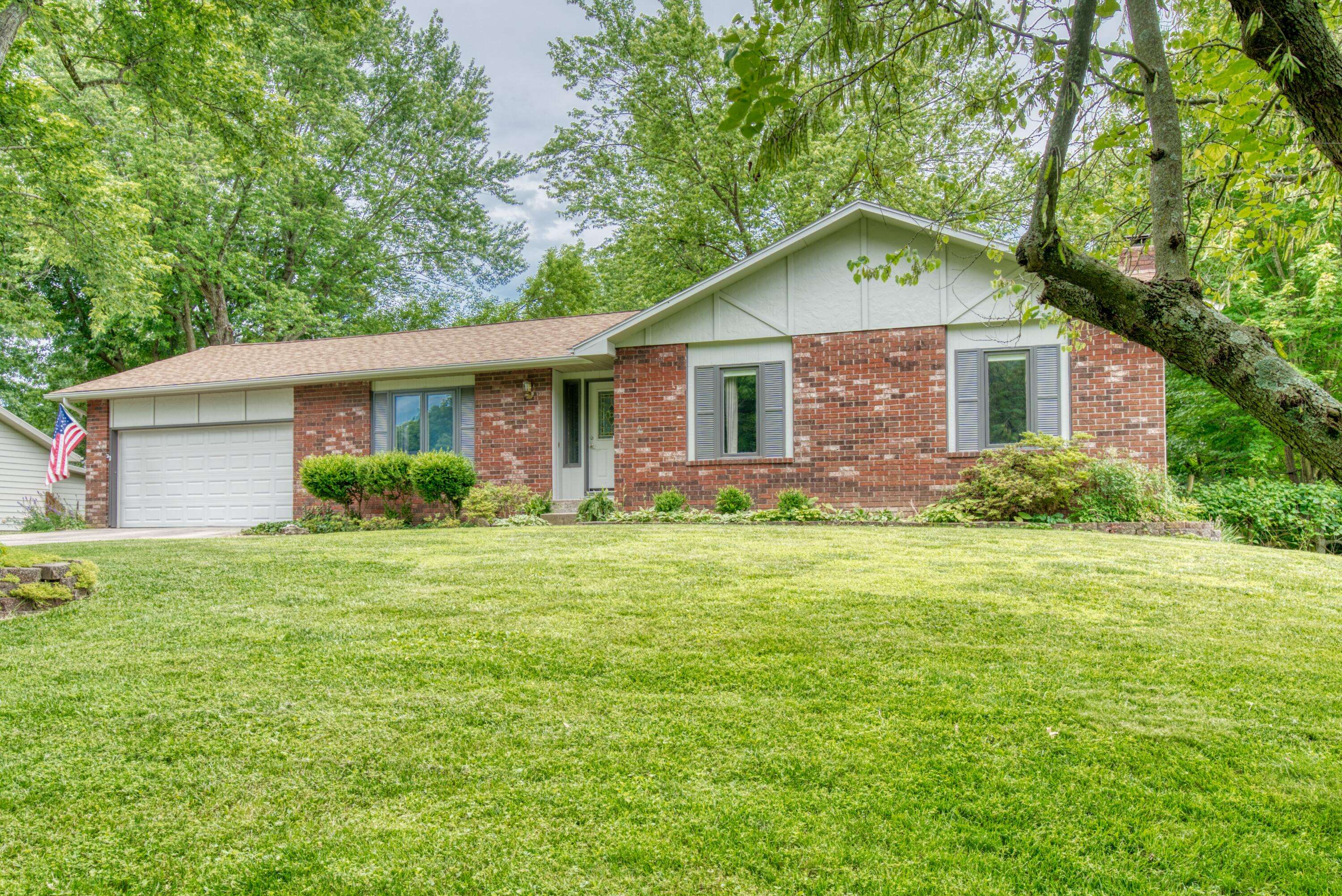 Springfield, MO 65810,2240 W Alta ST