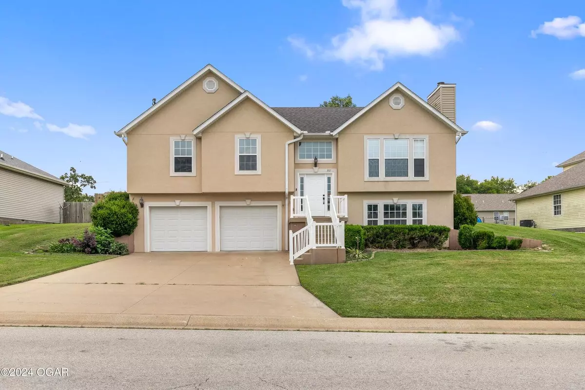 Carl Junction, MO 64834,307 Angel Lea DR