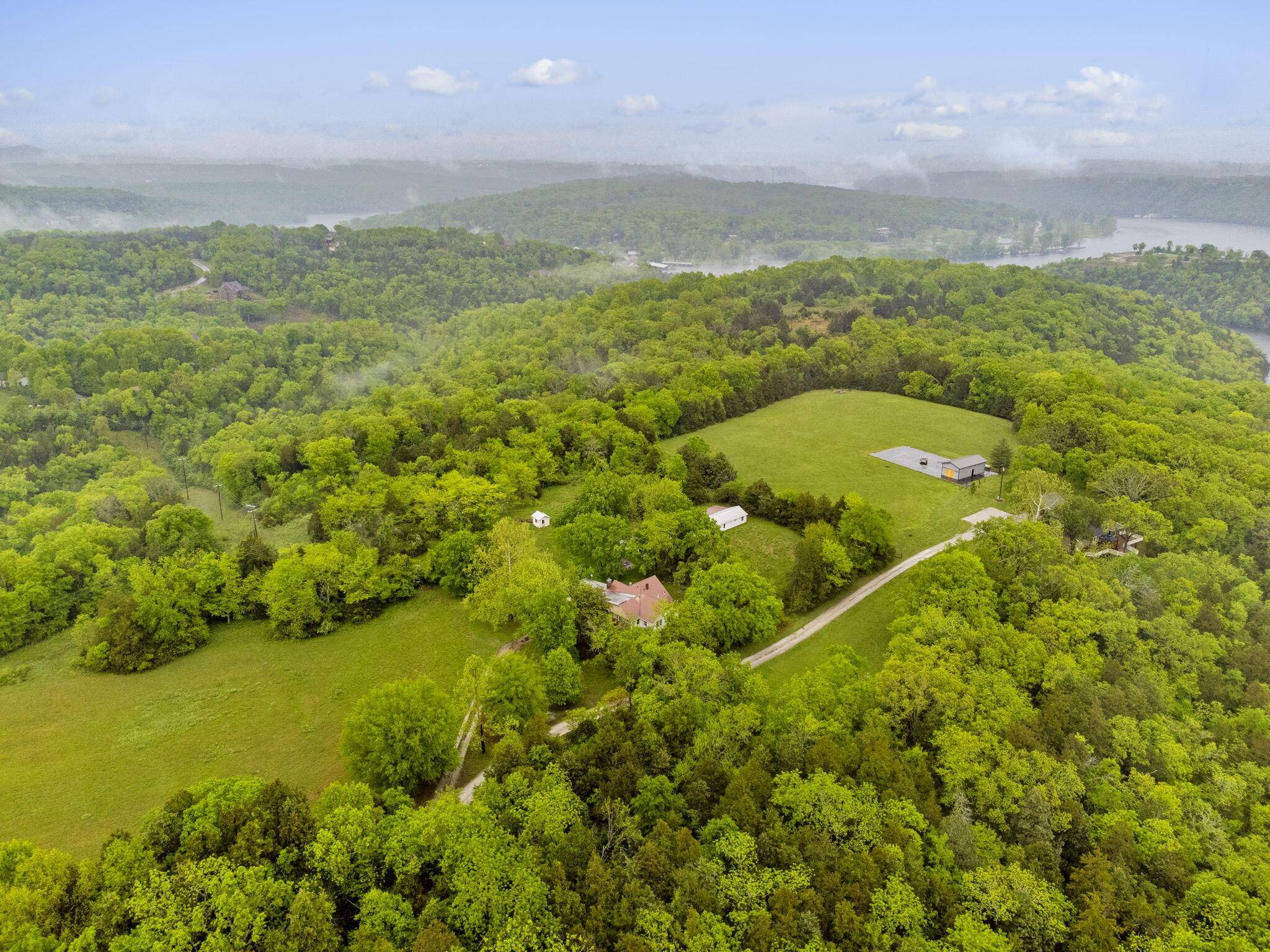 Branson, MO 65616,231 Redwood DR