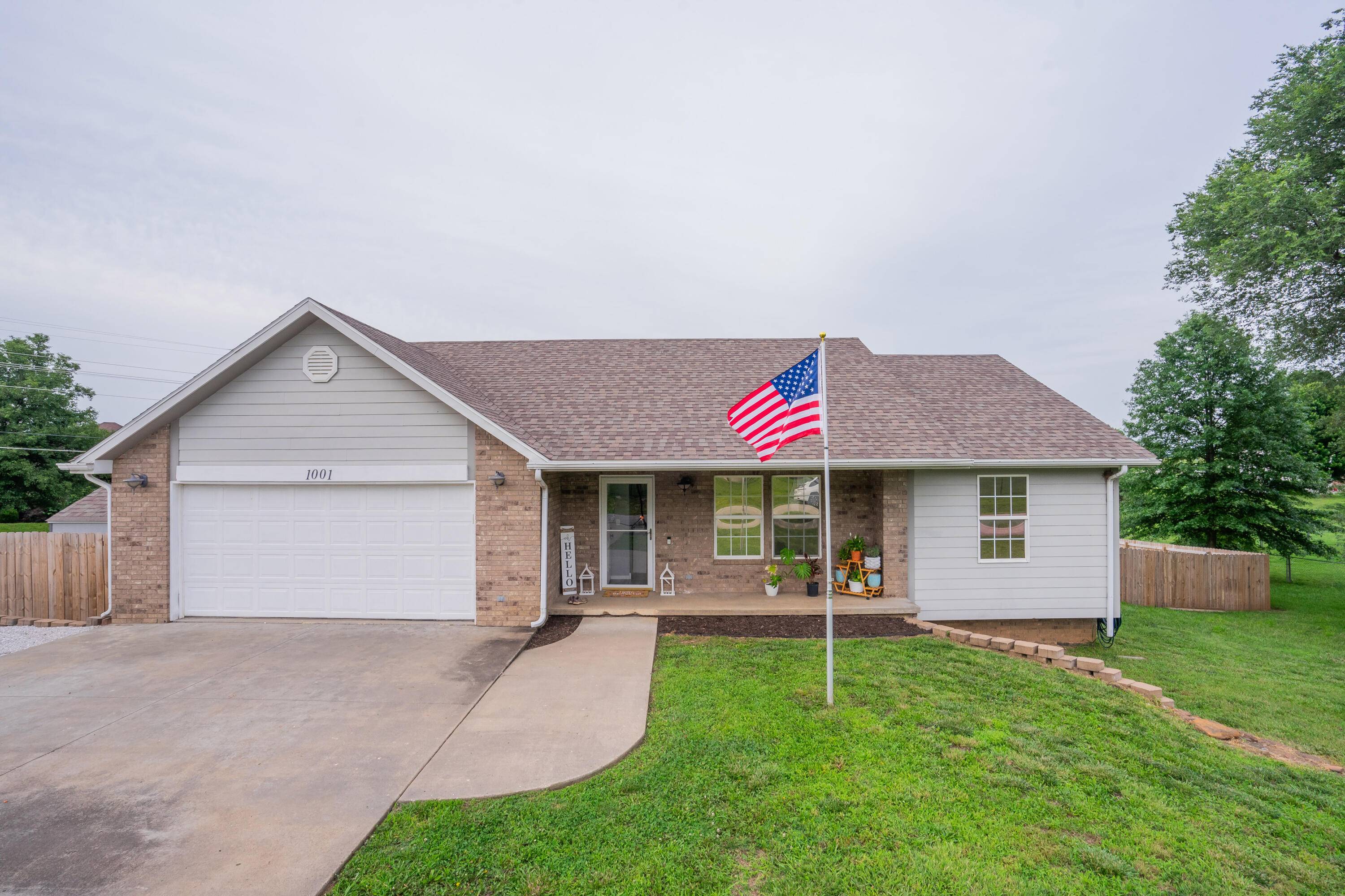 1001 E Fremont DR, Stockton, MO 65785