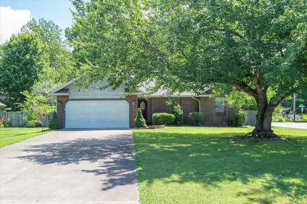 960 S Belcrest AVE,  Springfield,  MO 65802