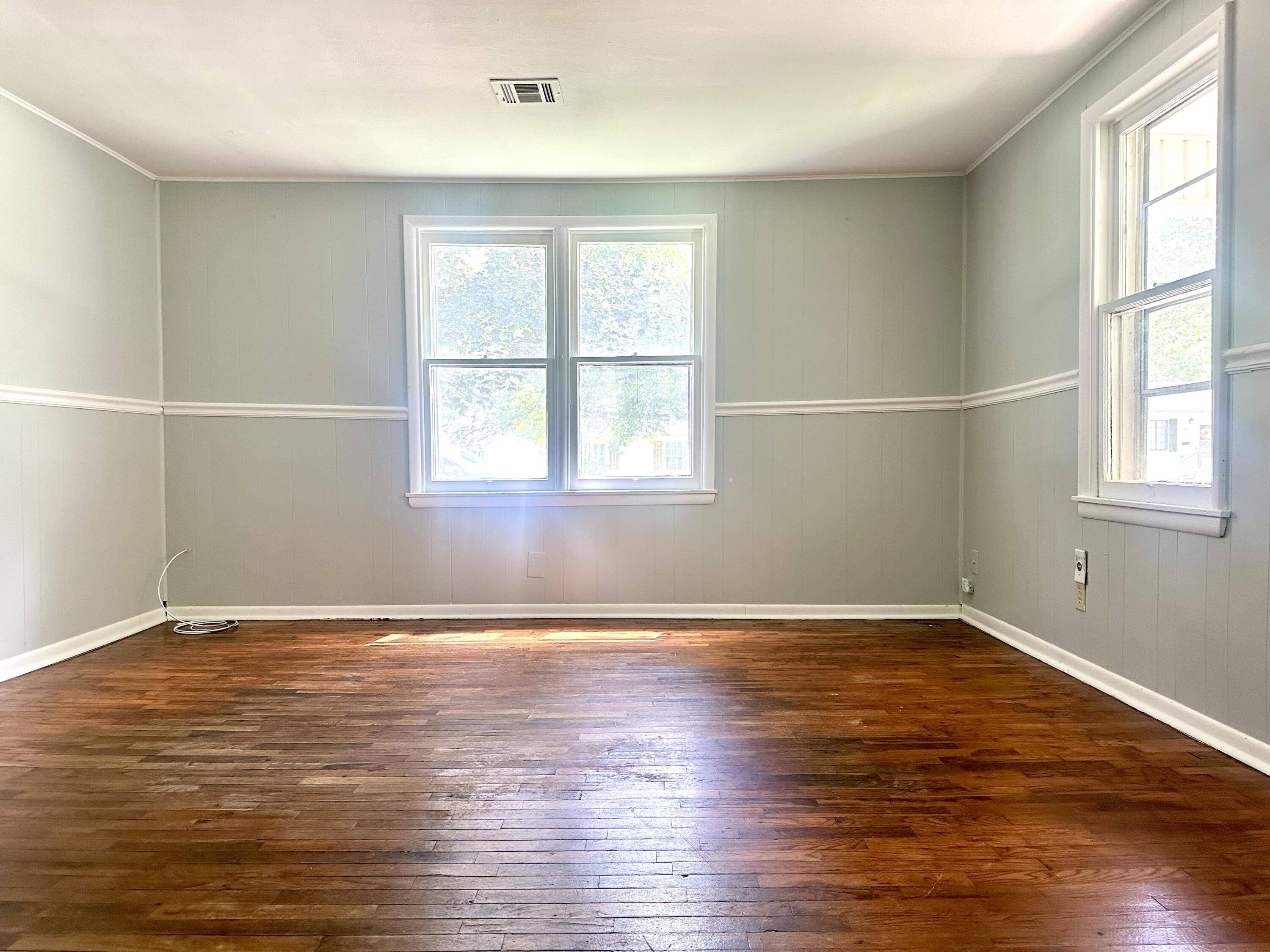Neosho, MO 64850,718 Gibson AVE