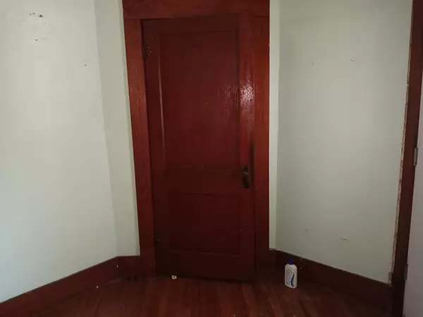 Seligman, MO 65745,28232 Frisco ST