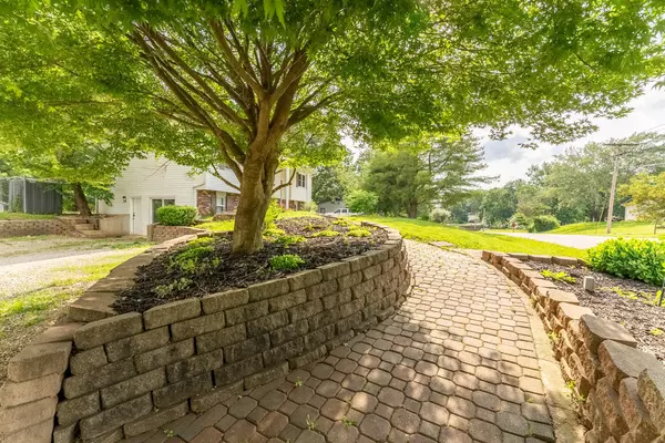 West Plains, MO 65775,2108 Howard AVE