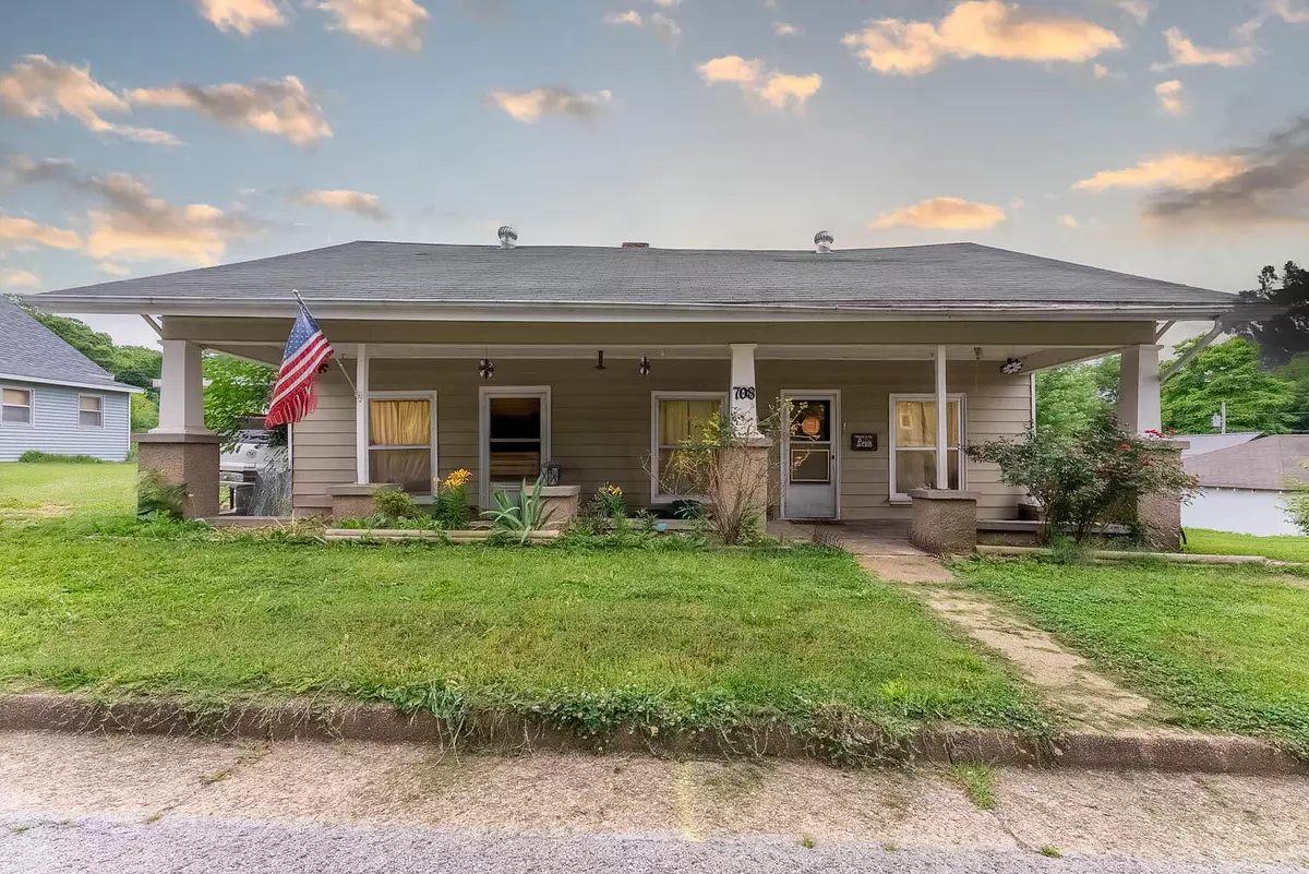 West Plains, MO 65775,708 Worcester ST