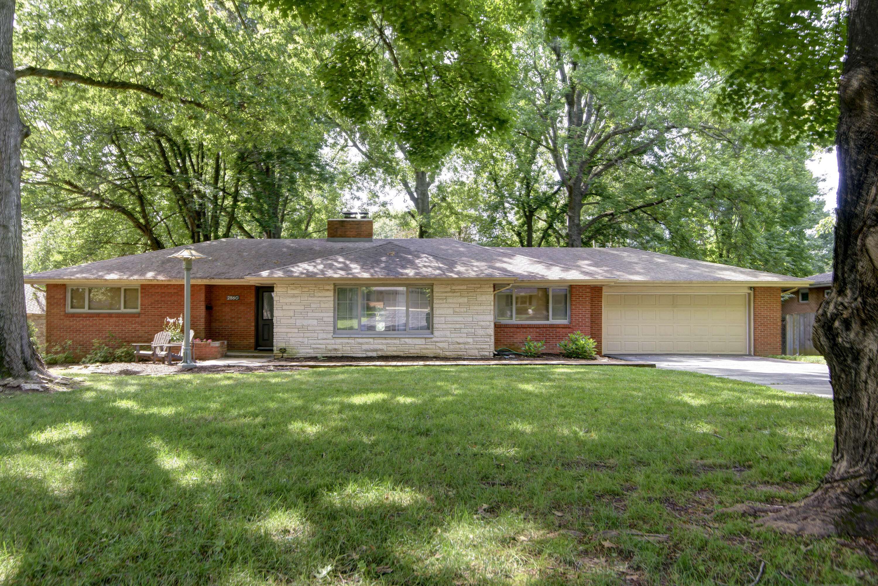 Springfield, MO 65804,2860 E Crestview ST
