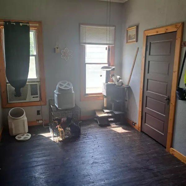 Sarcoxie, MO 64862,1315 Center ST