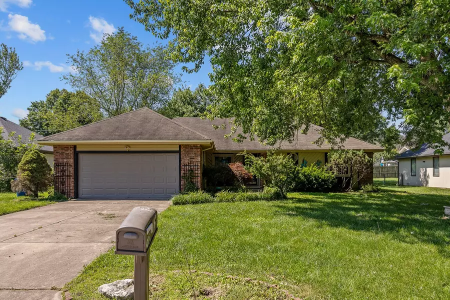 202 Tonya ST, Nixa, MO 65714