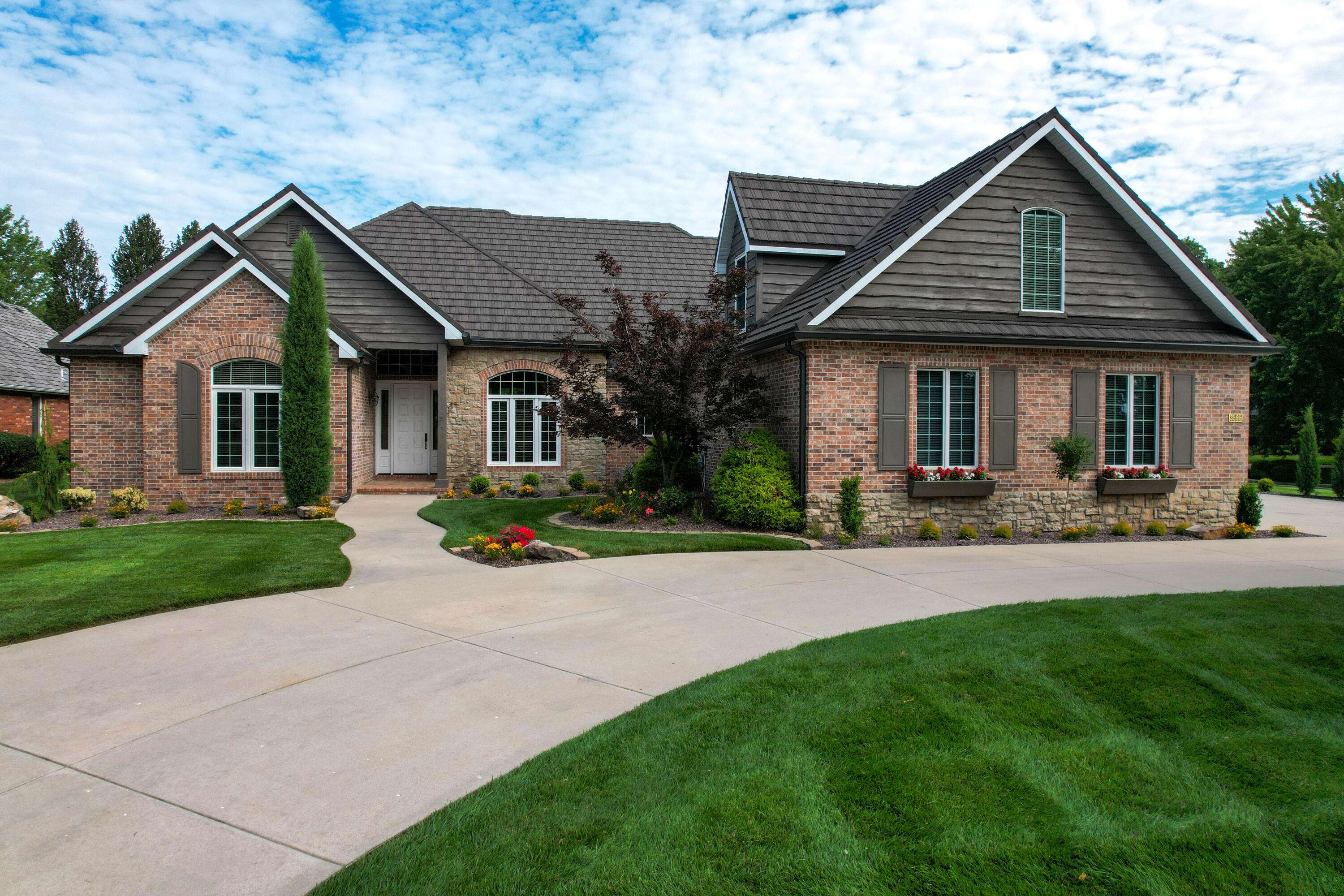 3595 E Montrose CT, Springfield, MO 65809