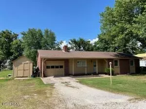 29073 Impatiens LN, Carl Junction, MO 64834