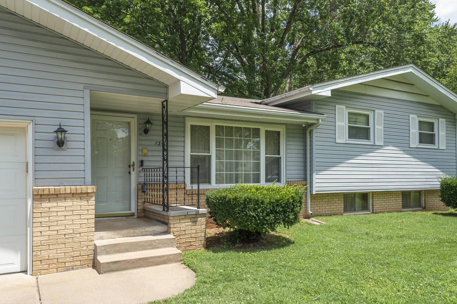 Springfield, MO 65807,1343 W Broadmoor ST