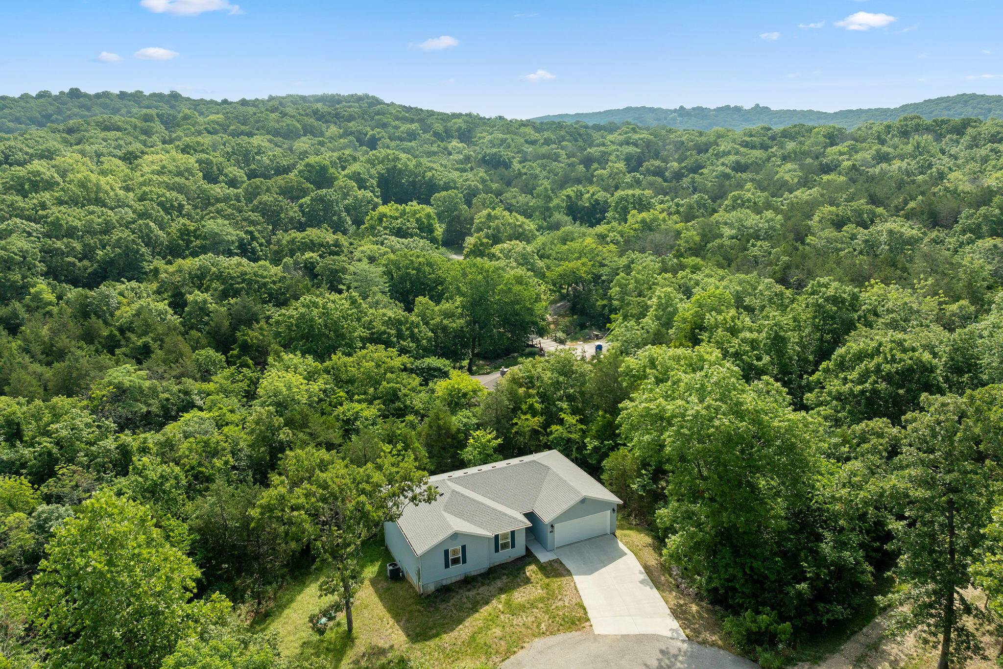 Reeds Spring, MO 65737,200 Apostle RD