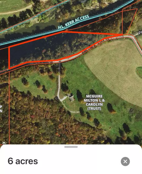 002 Camp Yocum RD #6, Galena, MO 65656