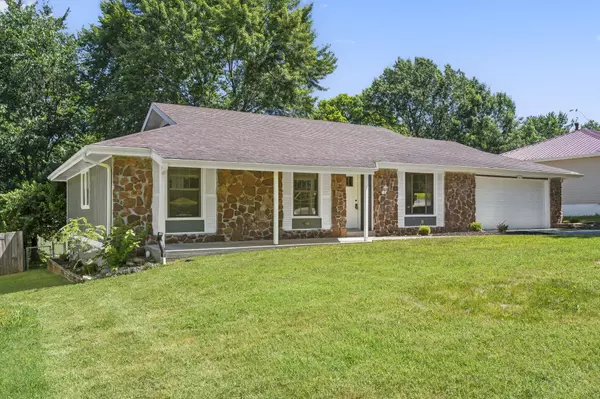 Springfield, MO 65804,2157 E Swallow ST