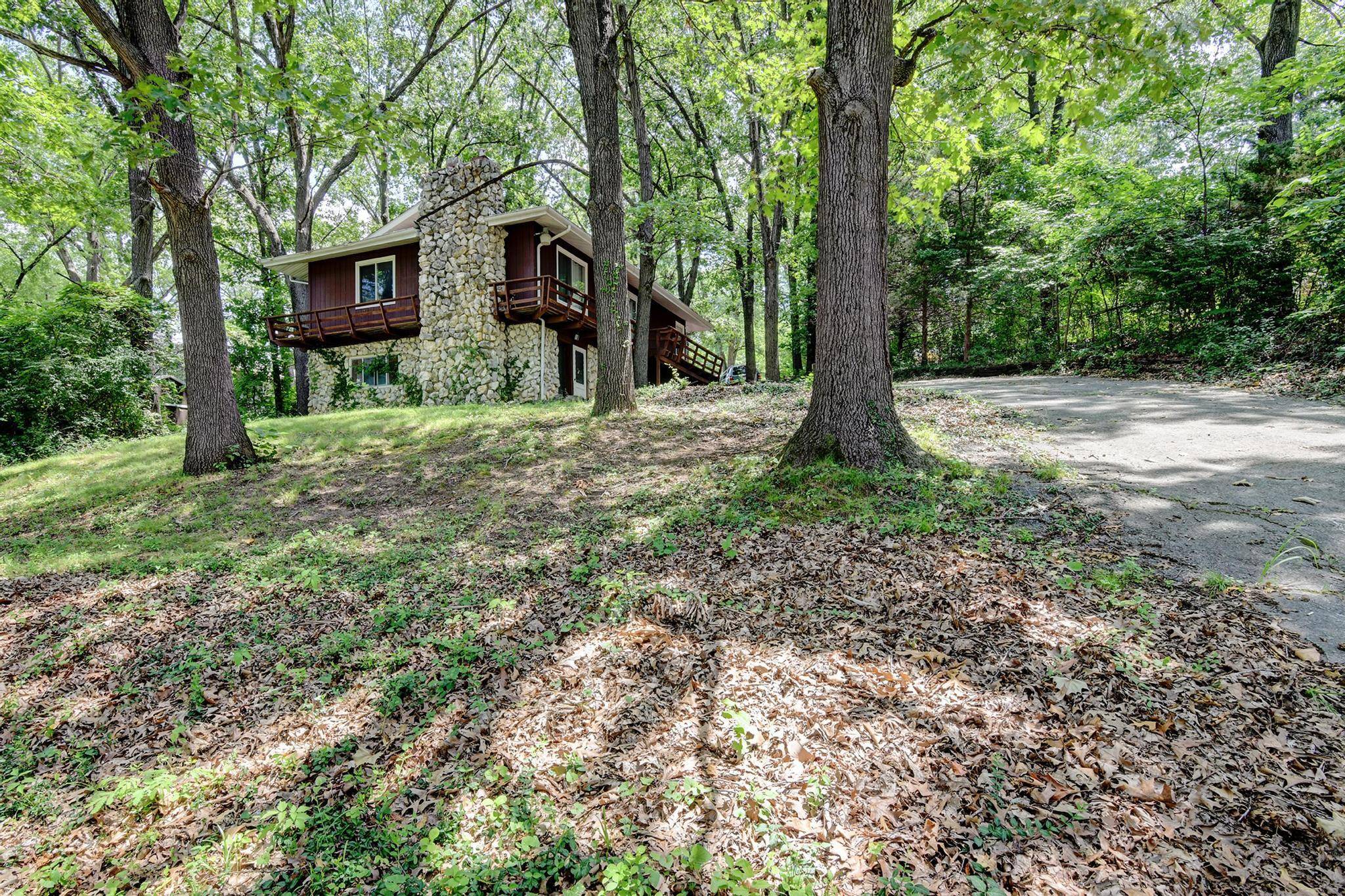 1404 S 3rd AVE, Ozark, MO 65721